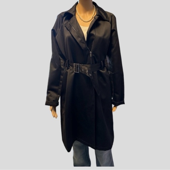 JustFab - Belted Satin 1/4 Length Trench Jacket - Picture 10 of 15